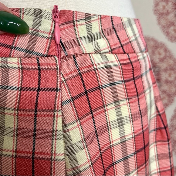 SHEIN Pink Plaid Stretch Mini Skirt Size S 4 6 Ivory Zipper Schoolgirl Preppy - Picture 9 of 9